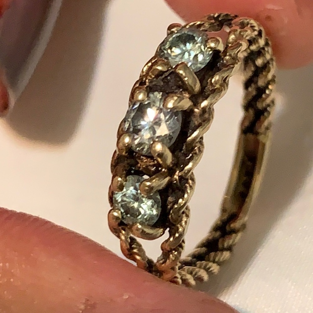 Moissanite ring size 5.5